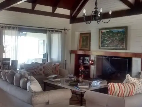 Casa en Venta en Altos De San Lorenzo, USD 790.000