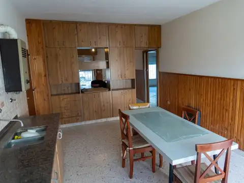 Hermosa casa - Excelente terreno