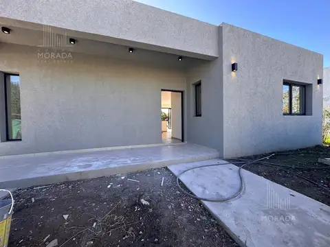 Casa en venta en Pilar, Barrio Santa Lucia, Pilar del Este
