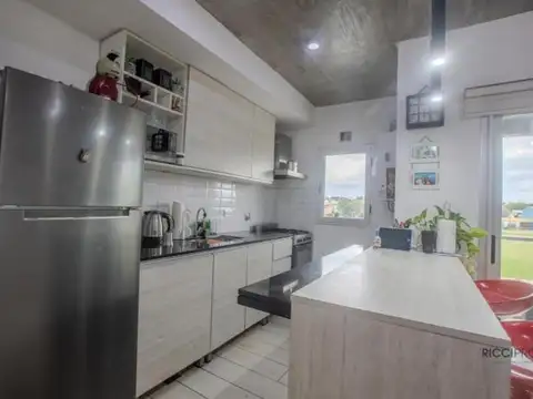 Departamento 3 ambientes con 2 baños