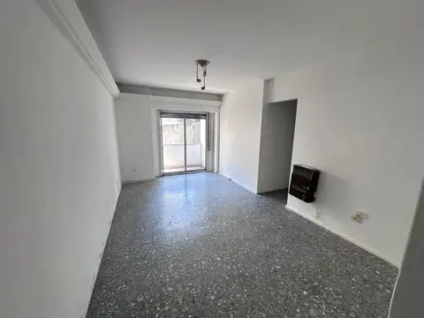 DEPARTAMENTO 3 AMBIENTES CONTRAFRENTE - EXCELENTE UBICACION!