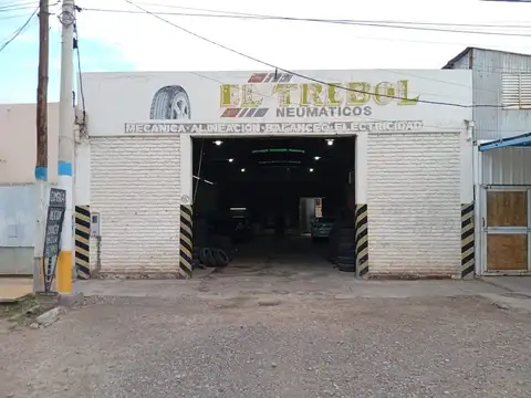 Venta. Galpón de 196 m2. Rawson