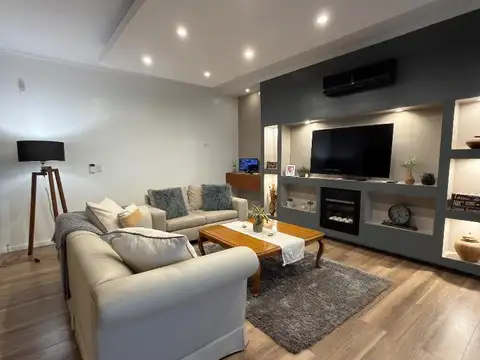 Casa en Venta en Merlo, USD 410.000