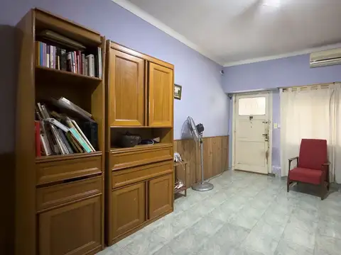 Casa 6 ambientes con 3 baños