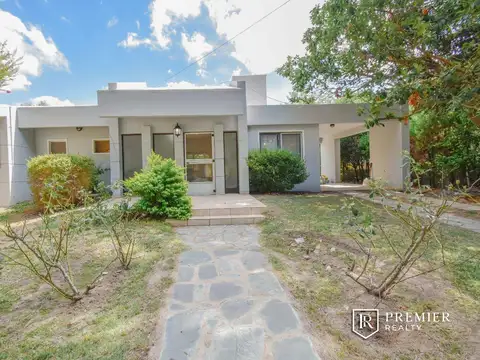 Casa en Venta 4 ambientes con amenities - Canning 