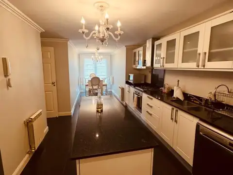 Departamento 4 ambientes con 3 baños