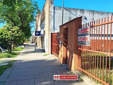 Terreno en Venta 27  mts Fondo