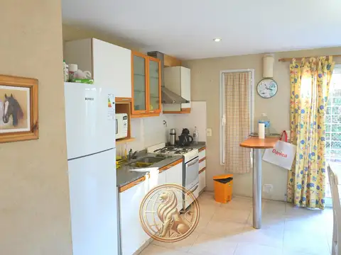 Depto Tipo Casa en Venta de 4 ambientes