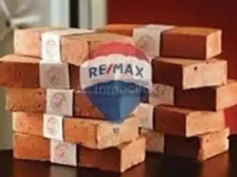 Radio constructivo pilay 100