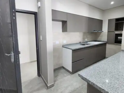 E Zeballos 4300, Piso 2°