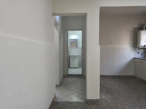 Depto Tipo Casa en Alquiler en Quilmes Oeste, $ 750.000
