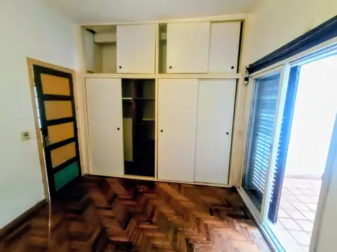 PH INTERNO CON PATIO