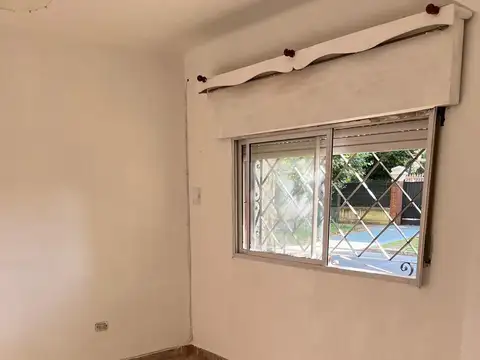Depto Tipo Casa en Alquiler de 2 ambientes