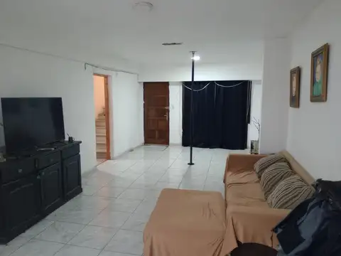 Casa en Venta en Las Flores, USD 154.999