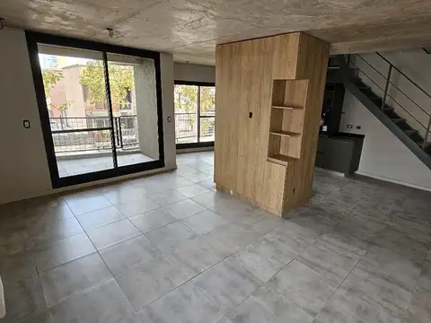 Duplex 2 dormitorios con terraza exclusiva en venta en Pichincha