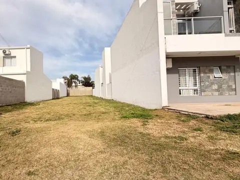Lote en un sector con gran proyección
