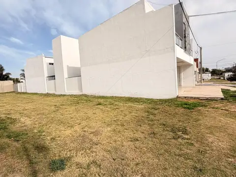 Terreno en Venta 43  mts Fondo