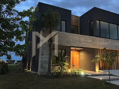 Casa  en Venta en El Yacht, Nordelta, Tigre