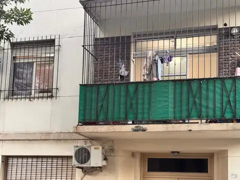 Bogotá 2700, Piso 1