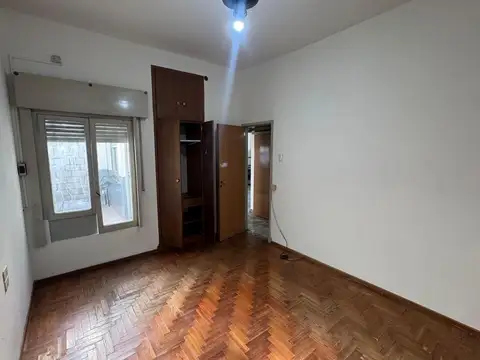 Depto Tipo Casa en Alquiler de 2 dormitorios