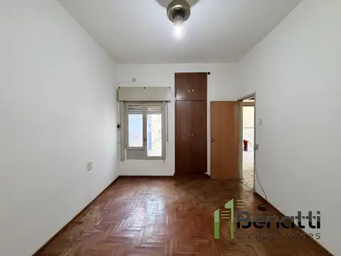 Depto Tipo Casa en Alquiler en Lomas del Mirador, $ 850.000