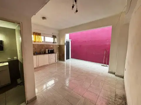 Depto Tipo Casa en Alquiler de 2 ambientes