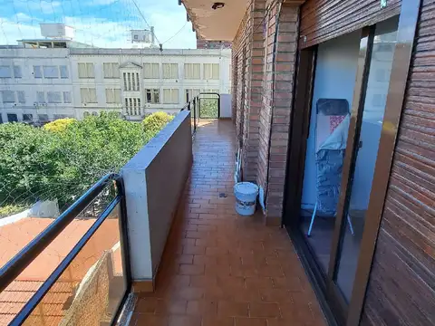 Avenida Avellaneda 4500, Piso 4