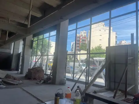 Local en Venta en Paternal, USD 2.000.000