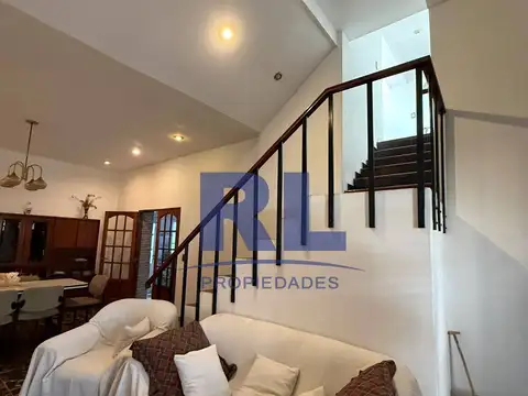 Casa en Venta en Mataderos, USD 250.000
