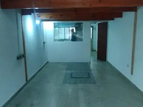 Local en Venta en Jose Leon Suarez, USD 42.000