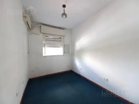 Depto Tipo Casa 4 ambientes con 1 baño