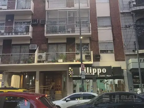 Local en Venta 49 años