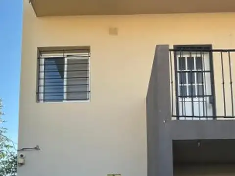 Hermoso interno de 2 dormitorios en Arroyito Rio