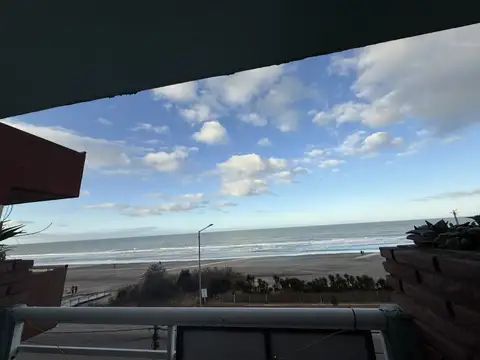 Avenida Costanera 3200, Piso 1