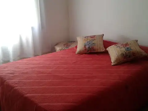 VENTA CASA VILLA GENERAL BELGRANO 2 DORM PILETA