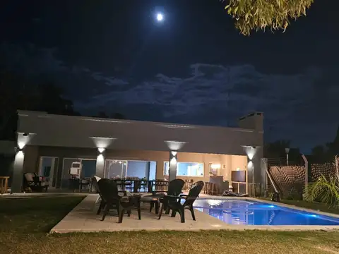 Casa en Venta - 1 Dormitorio 1 Baño - 1000mts - Mercedes