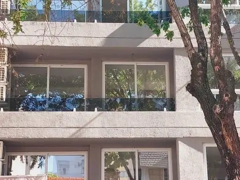 Oficina 3 ambientes con 2 baños