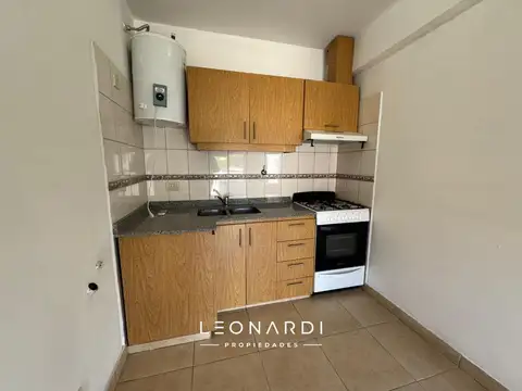 Mateo Gelves 807, 1º