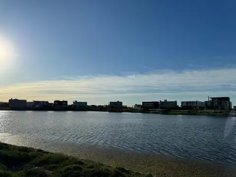 Terreno en Costas