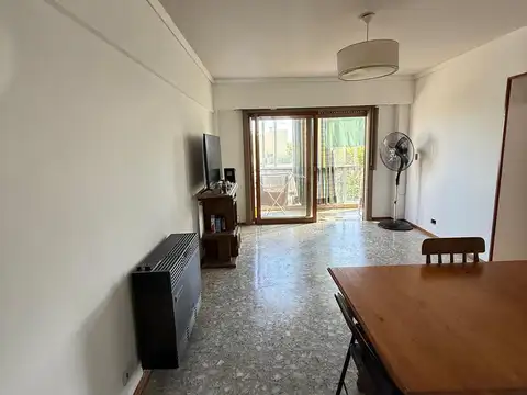 Departamento en alquiler 3 ambientes con cochera