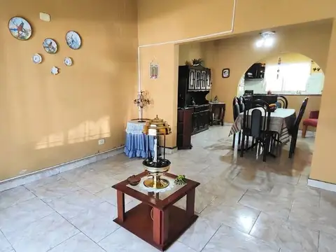 Depto Tipo Casa en Venta de 2 dormitorios