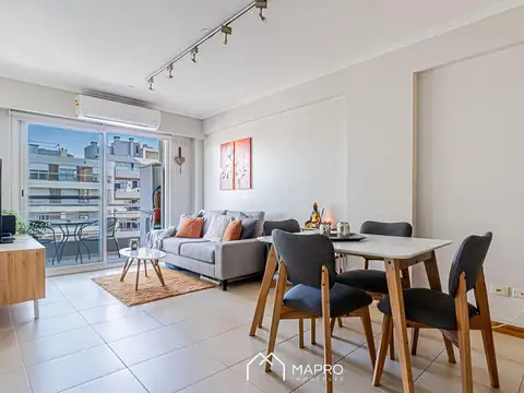 Espectacular 2 ambientes en piso alto con cochera y balcón en Villa Urquiza
