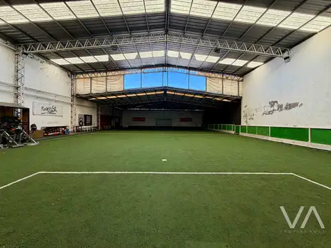 Local en Alquiler en Playa Grande, USD 3.800