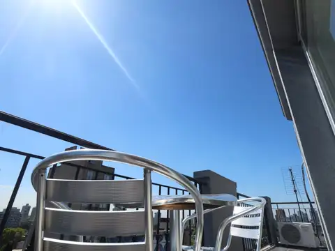 Paunero 1700, Piso 9