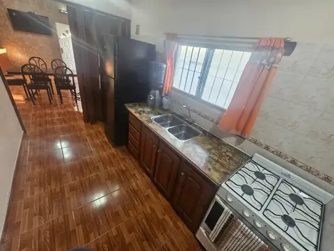 Depto Tipo Casa 3 ambientes con 1 baño