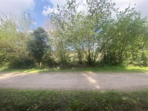 Terreno en Venta 110  mts Fondo