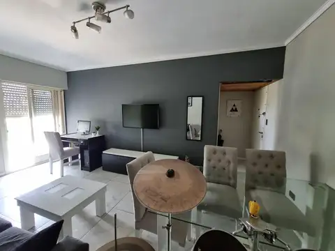 Depto Tipo Casa 2 ambientes con 1 baño