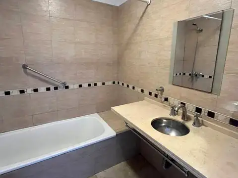 ALQUILER 2 AMBIENTES CON DOBLE BALCÓN | LANÚS OESTE