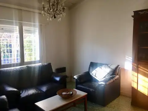 San Alberto 3326, Castelar, Provincia de Buenos Aires, Argentina