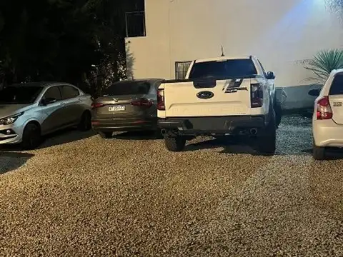 DEPARTAMENTO EN ALQUILER , DOS AMBIENTES CON COCHERA